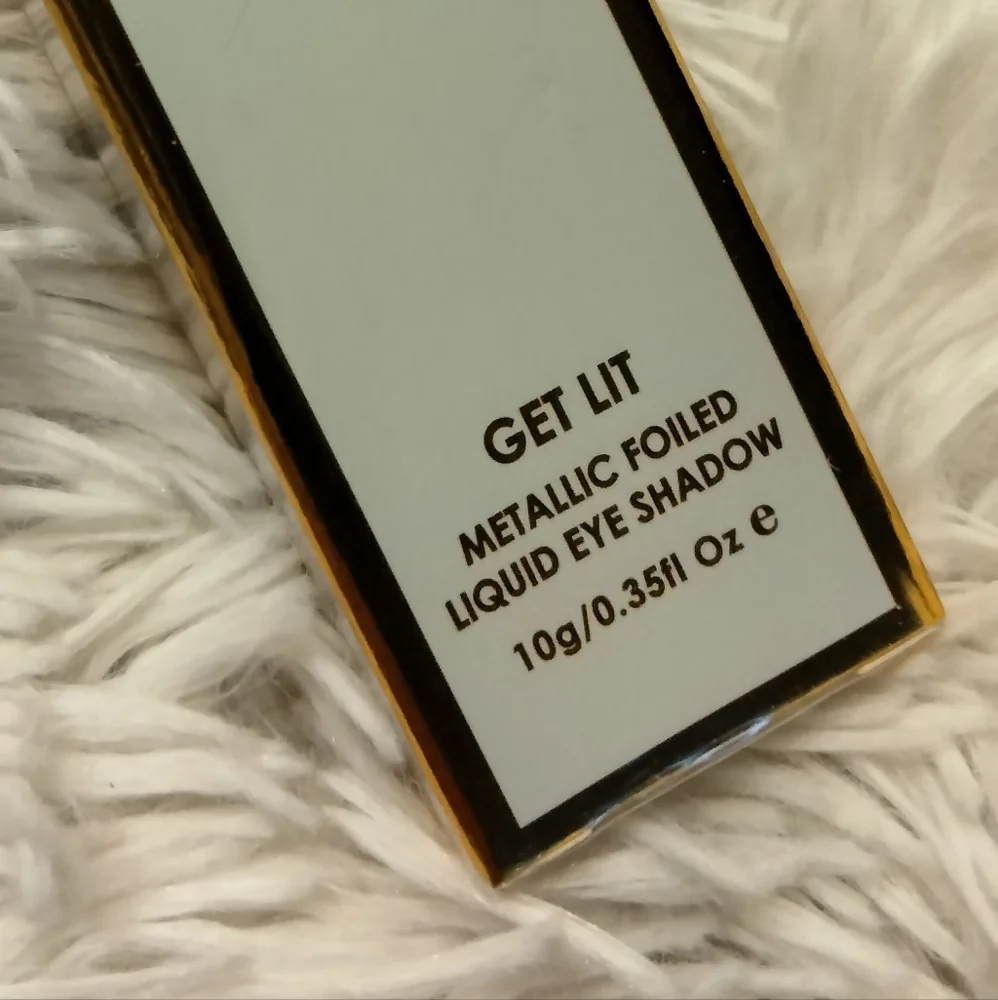 🆕 Eloise Get Lit Metallic Foiled Liquid Eye Shadow